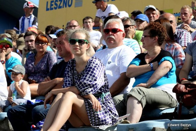 Kibice robią najazd na Gniezno (zdjęcia)