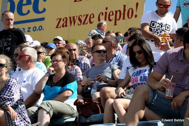 Kibice robią najazd na Gniezno (zdjęcia)