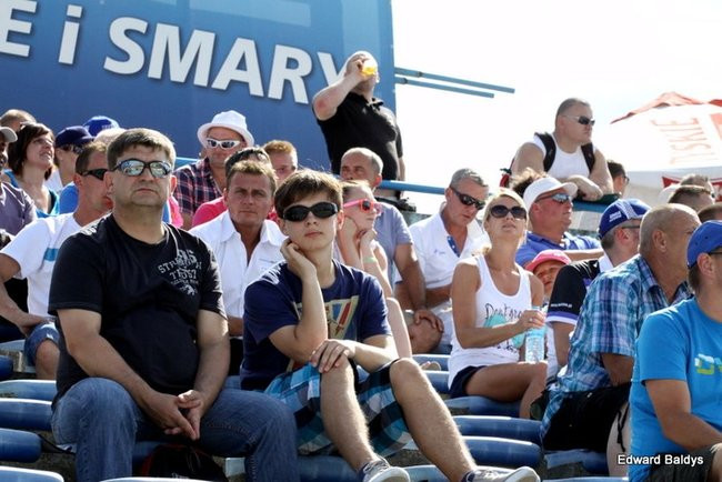 Kibice robią najazd na Gniezno (zdjęcia)