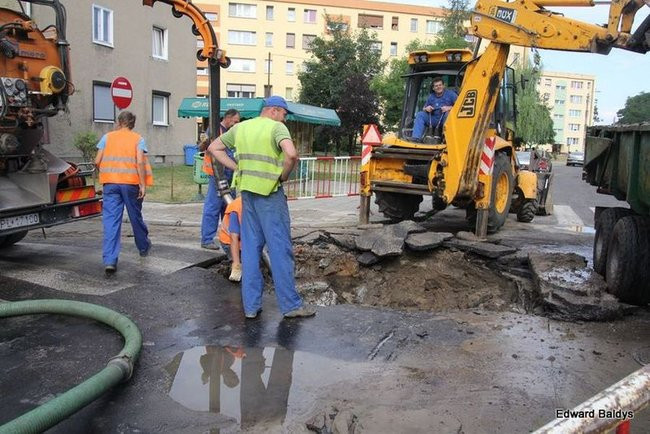 Nie było wody w części Leszna (zdjęcia)