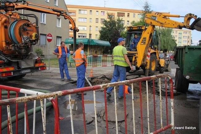Nie było wody w części Leszna (zdjęcia)