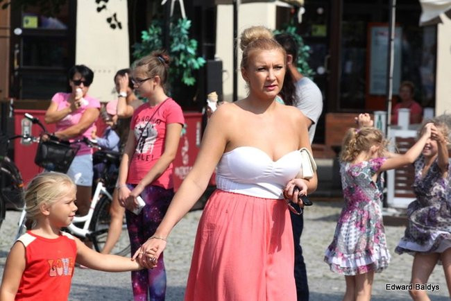 Muzyczna Niedziela z Holidays (zdjęcia)