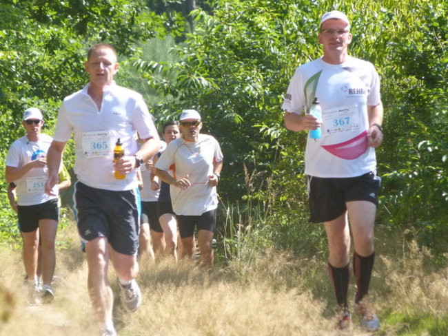 Koleżeńsko w cieniu bukowego lasu (zdjęcia)