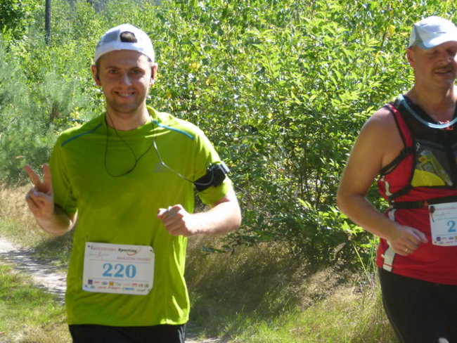 Koleżeńsko w cieniu bukowego lasu (zdjęcia)