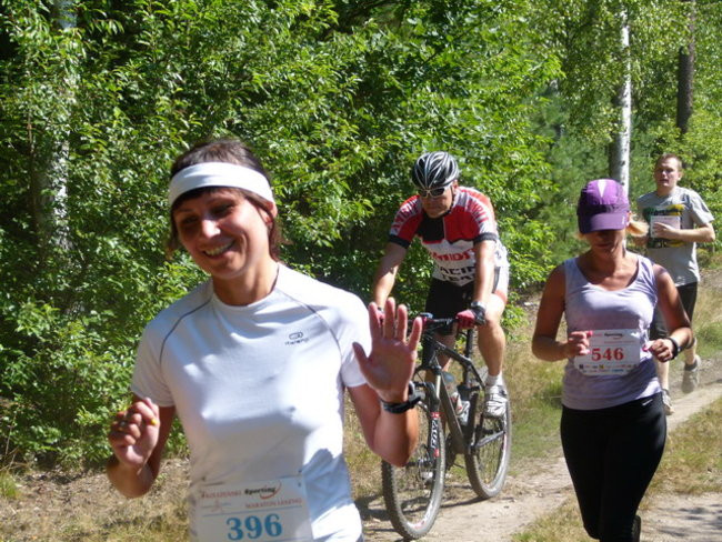 Koleżeńsko w cieniu bukowego lasu (zdjęcia)