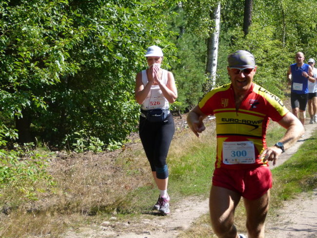 Koleżeńsko w cieniu bukowego lasu (zdjęcia)