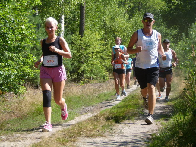 Koleżeńsko w cieniu bukowego lasu (zdjęcia)