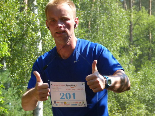 Koleżeńsko w cieniu bukowego lasu (zdjęcia)