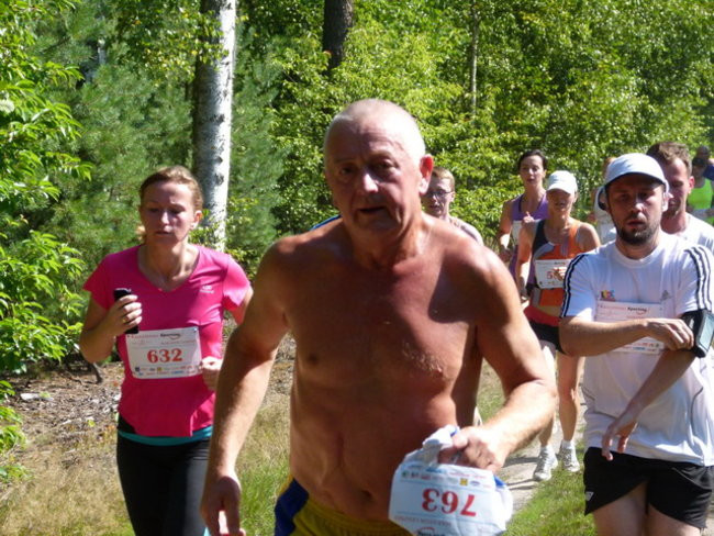 Koleżeńsko w cieniu bukowego lasu (zdjęcia)