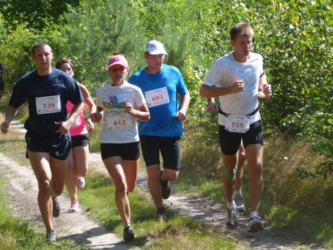 Koleżeńsko w cieniu bukowego lasu (zdjęcia)