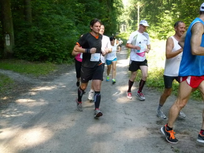 Koleżeńsko w cieniu bukowego lasu (zdjęcia)