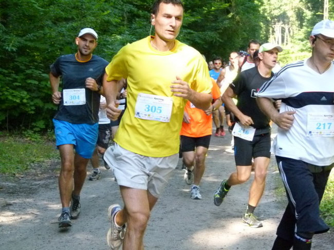 Koleżeńsko w cieniu bukowego lasu (zdjęcia)