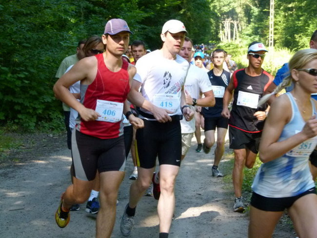 Koleżeńsko w cieniu bukowego lasu (zdjęcia)