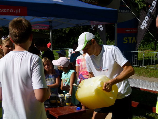 Koleżeńsko w cieniu bukowego lasu (zdjęcia)