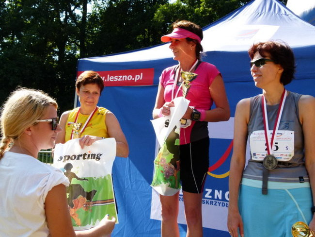 Koleżeńsko w cieniu bukowego lasu (zdjęcia)