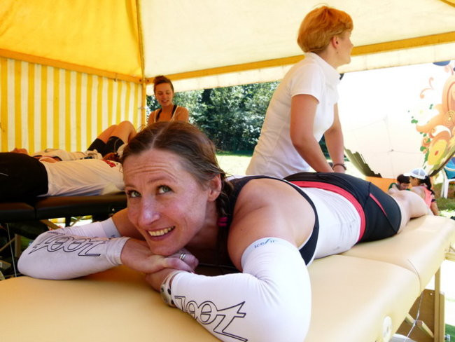 Koleżeńsko w cieniu bukowego lasu (zdjęcia)