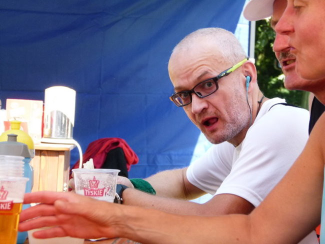 Koleżeńsko w cieniu bukowego lasu (zdjęcia)