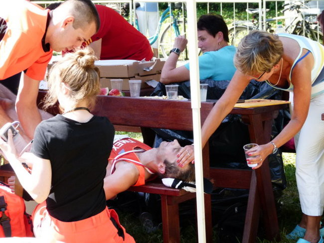 Koleżeńsko w cieniu bukowego lasu (zdjęcia)