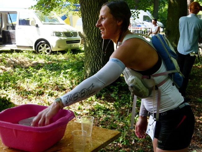 Koleżeńsko w cieniu bukowego lasu (zdjęcia)