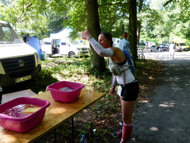 Koleżeńsko w cieniu bukowego lasu (zdjęcia)