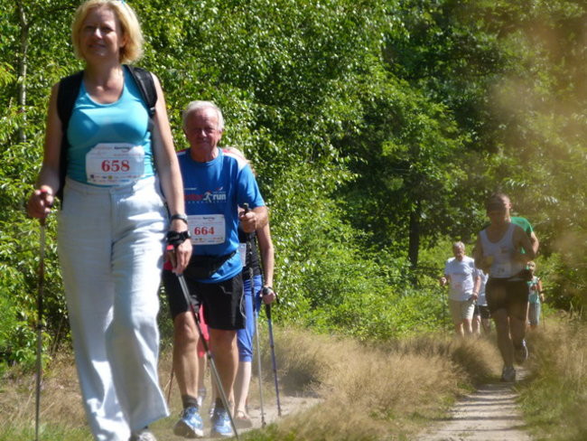 Koleżeńsko w cieniu bukowego lasu (zdjęcia)