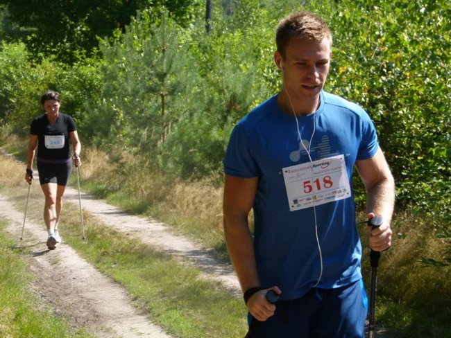 Koleżeńsko w cieniu bukowego lasu (zdjęcia)