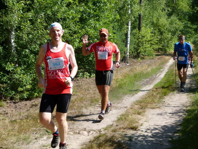 Koleżeńsko w cieniu bukowego lasu (zdjęcia)