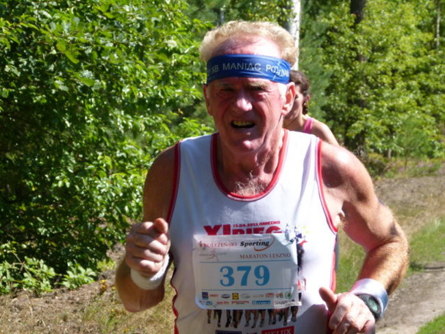 Koleżeńsko w cieniu bukowego lasu (zdjęcia)