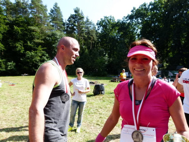 Koleżeńsko w cieniu bukowego lasu (zdjęcia)