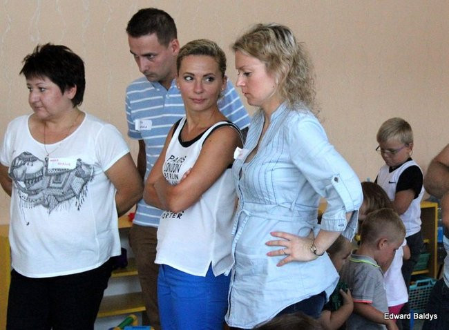 Dzieci chcą się poznać (zdjęcia)