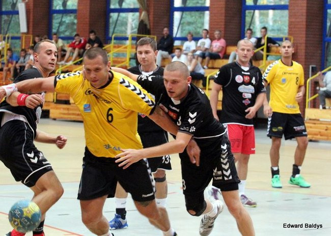 Ograli Ostrovię (zdjęcia)