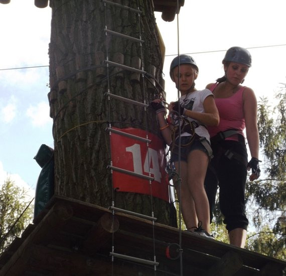 Rywalizacja w koronach drzew (zdjęcia)