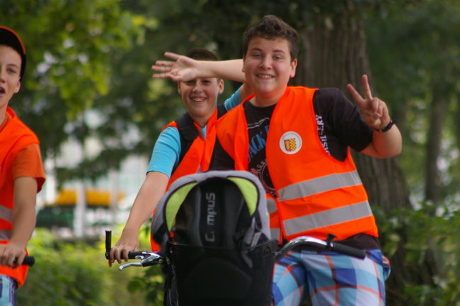 Rekordowa frekwencja na Rajdzie Zdzisława Adamczaka (zdjęcia)