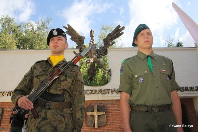 W rocznicę wybuchu drugiej wojny światowej (zdjęcia)