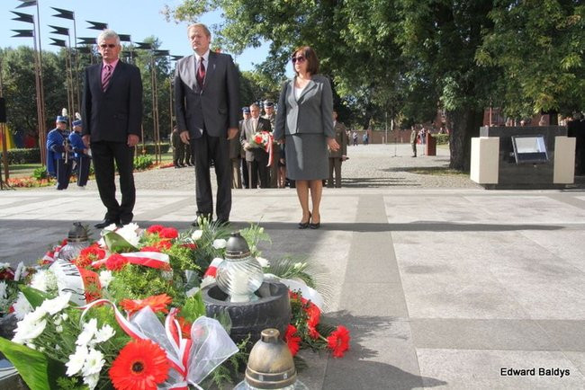 W rocznicę wybuchu drugiej wojny światowej (zdjęcia)