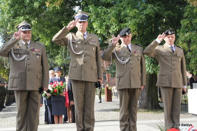 W rocznicę wybuchu drugiej wojny światowej (zdjęcia)