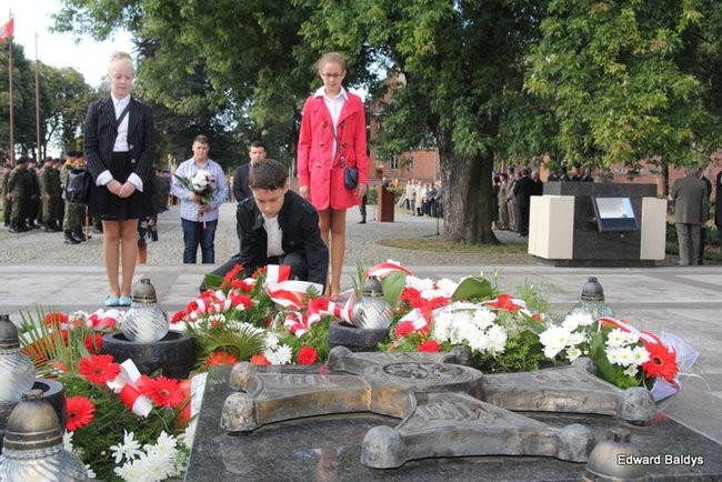 W rocznicę wybuchu drugiej wojny światowej (zdjęcia)