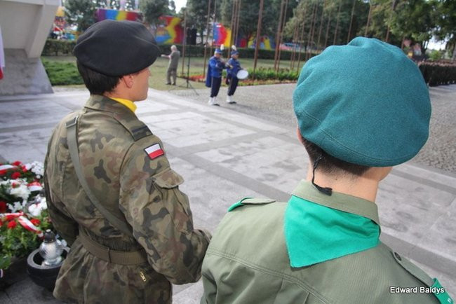 W rocznicę wybuchu drugiej wojny światowej (zdjęcia)