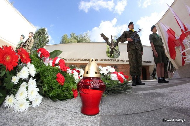 W rocznicę wybuchu drugiej wojny światowej (zdjęcia)