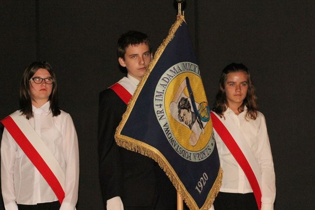 Rok szkolny rozpoczęty (zdjęcia)