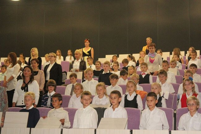 Rok szkolny rozpoczęty (zdjęcia)