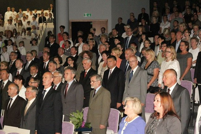 Rok szkolny rozpoczęty (zdjęcia)