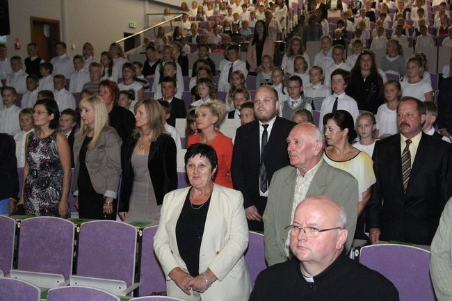 Rok szkolny rozpoczęty (zdjęcia)