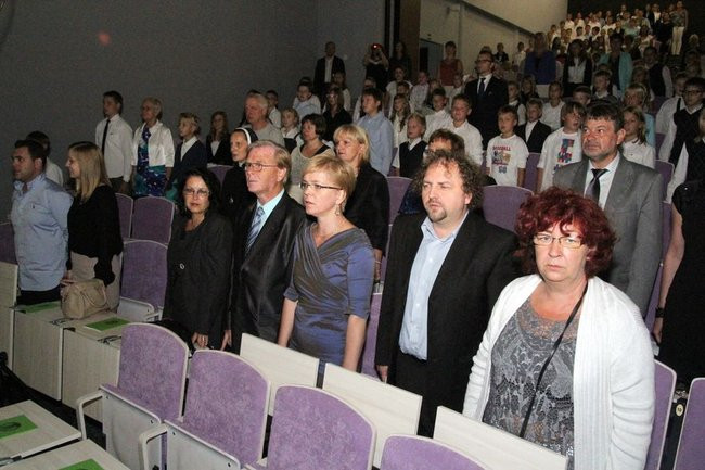 Rok szkolny rozpoczęty (zdjęcia)