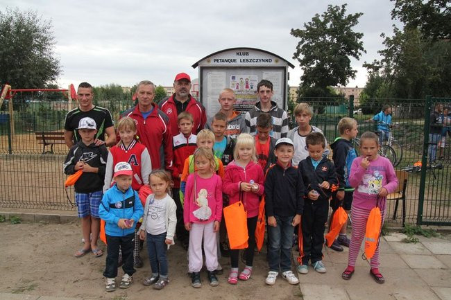 Piknik na bulodromie (zdjęcia)