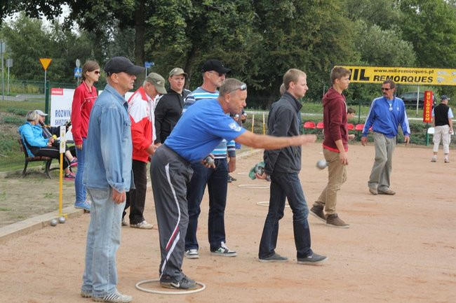 Piknik na bulodromie (zdjęcia)