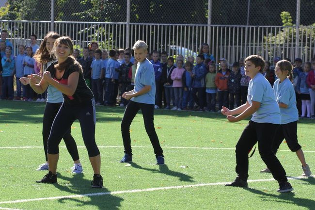 Pierwszy mecz na nowym boisku (zdjęcia)