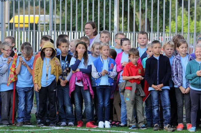 Pierwszy mecz na nowym boisku (zdjęcia)