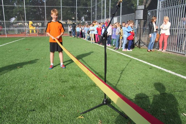 Pierwszy mecz na nowym boisku (zdjęcia)