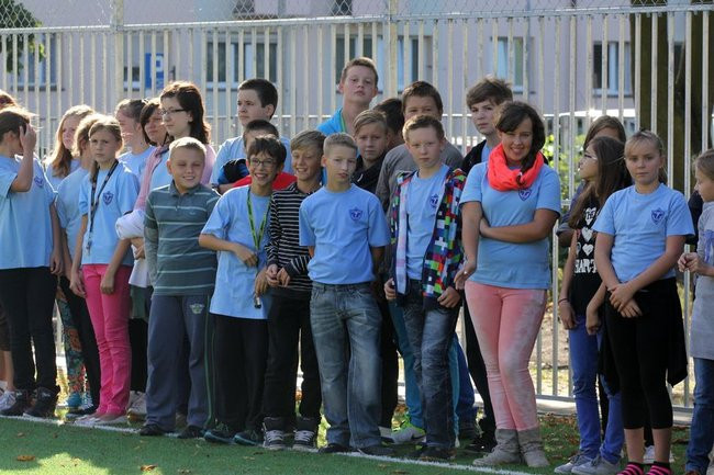 Pierwszy mecz na nowym boisku (zdjęcia)